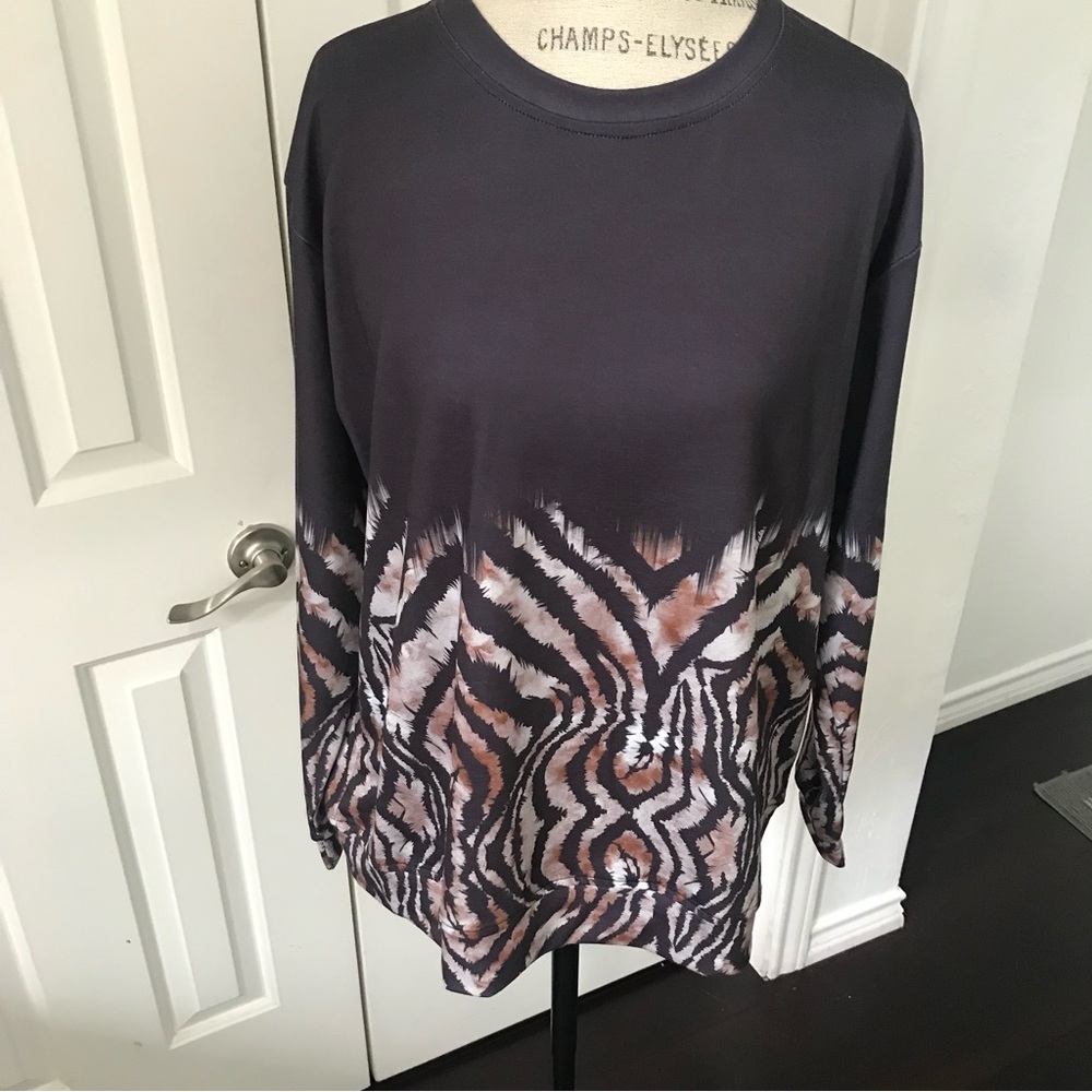 Animal Print Long Sleeve Pullover